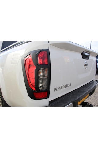 Ducki Navara 2014 Sonrası Stop Çerçevesi Siyah