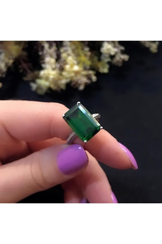 Stela Zümrüt Baget Gümüş Yüzük