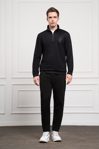 Morven Erkek Siyah Femuarlı Bato Yaka Dynamic Fit Rahat Kesim Sweatshirt 25ms063001001 Siyah Siyah