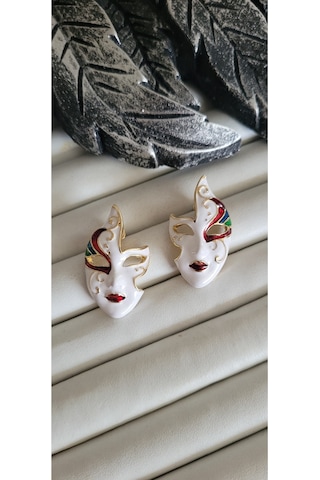 Maske Modelli Kadın Küpe Beyaz