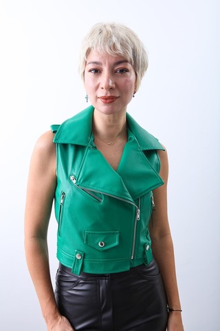 Vitrin Apolet Detaylı Fermuarlı Deri Yelek Yeşil