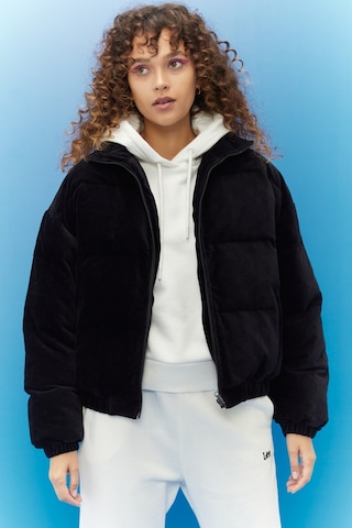 Lee Regular Fit Normal Kesim Siyah Şişme Mont L222181001 Siyah