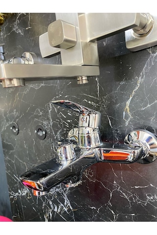 İsaoğlu Yapı Duş Seti Tepe Yağmurlama Duş Sistemi Banyo Bataryası Dahil Set Robot Duş Seti Gümüş Renk Premium Set Gümüş