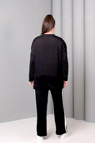 Önü Taş Baskılı Yanı Şeritli Takım Siyah