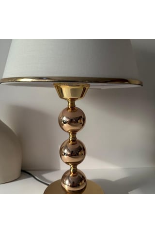 Elegance Gold Metal Ayaklı Şeritli Kumaş Başlık Abajur Dekoratif Gece Lambası Altın - Krem
