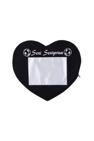 Sublimasyon Taraftar Kalp Yastık - Siyah Beyaz