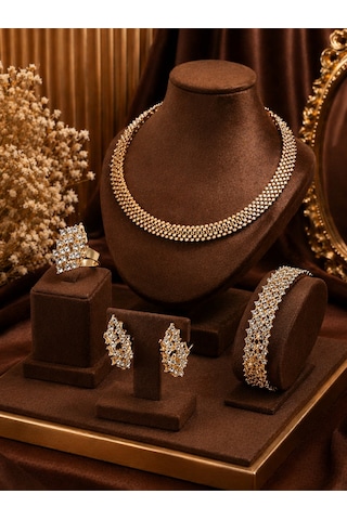 Luxelle Altın Kaplama Zirkon 4'lü Kolye Bileklik Küpe Yüzük Özel Tasarım Takı Seti Luxury