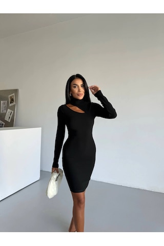 Boğazlı Gögüs Dekolteli Elbise Siyah F2333 Siyah