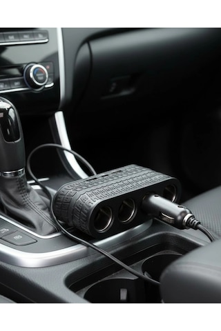Araç Çakmak Çoklayıcı 4 Çıkışlı 2 Usb Ve Type C Girişli Çok Fonksiyonlu Şarj Ünitesi