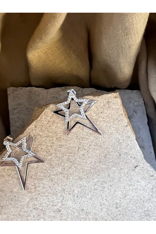 Gümüş Renkli Taşlı İki Yıldızlı Küpe