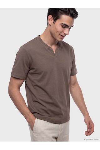 Lcwaıkıkı Classic Kahverengi Regular Fit Hakim Yaka Erkek Tişört