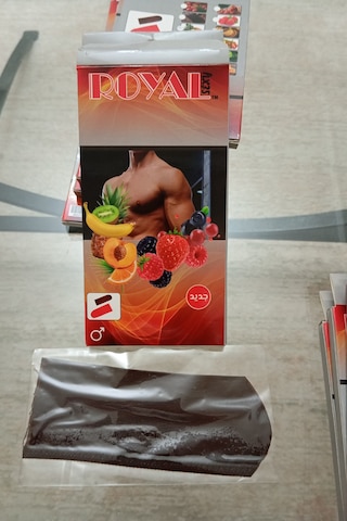 Erkek Yenilebilir İç Çamaşır Kılıf Tanga String Çikolata Aromalı Çok Renkli