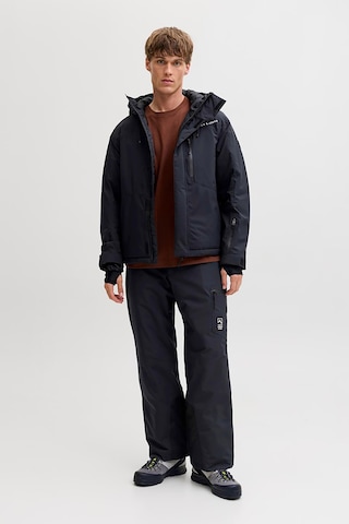 Jack & Jones Alpes Erkek Kayak Montu Su Geçirmez Rüzgar Geçirmez Aw25 Siyah