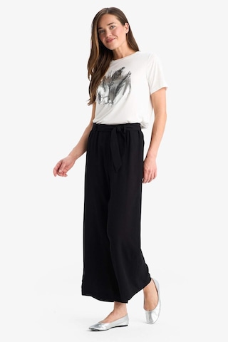Defacto Culotte Beli Lastikli Geniş Paça Kuşaklı Krinkıl Viskon Kapri Pantolon C9565AX24SM Siyah
