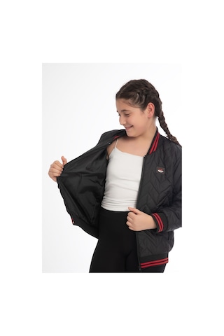 Kız Çocuk Siyah Kolej Yaka İçi Astarlı Su Ve Rüzgar Geçirmez Fermuarlı Cep Mont Siyah