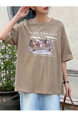 Flood Of Style Kadın Kahverengi Seize The Day Baskılı Oversize T-shirt