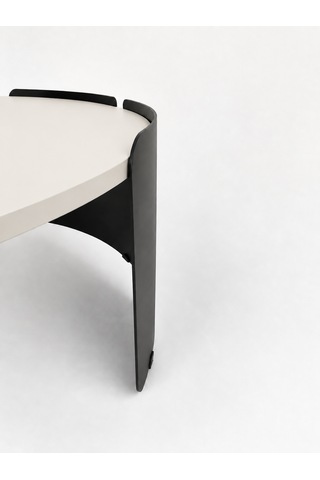 Orbit Yuvarlak Orta Sehpa Çap 90cm Mat Aytaşı Ve Mat Siyah Metal Ayak 35cm Modern Tasarım Dekoratif Aytaşı - Siyah