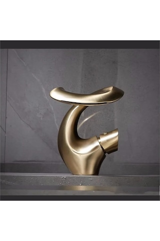 Lüks Gold Şelale Lavabo Bataryası Premium Tek Kollu Tezgah Üstü Musluk Otel Özel Tasarım Gold