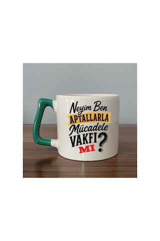 Neyim Ben Aptallarla Mücadele Vakfı Mı Baskılı Siyah Kulplu Prime Kupa - Komik Hediye Bardak Fincan Prime Kupa - Yeşil Kulp