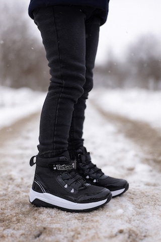 Kız Çoçuk Sim Detaylı Kışlık Kaymaz Taban Su Geçirmez Cırt Cırtlı Yarım Bot Siyah