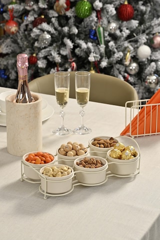 Bej Altı Bölmeli Çerezlik, Sosluk, Reçellik, Sunumluk, Kahvaltılık Ikram Seti - Metal Paslanmaz Bej