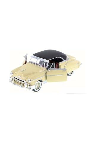 Motormax 1 24 1950 Chevy Bel Air - Krem Model Araba