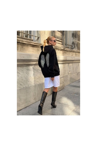 Zdnjeans Kadın Taşlı Kanat Baskılı Oversize Kapüşonlu Sweatshirt siyah