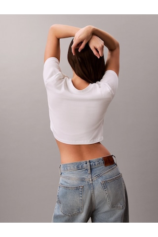 Calvin Klein Kısa Kollu Logolu Kısa Kadın Beyaz T-shirt Lv047ab213-yaf BEYAZ