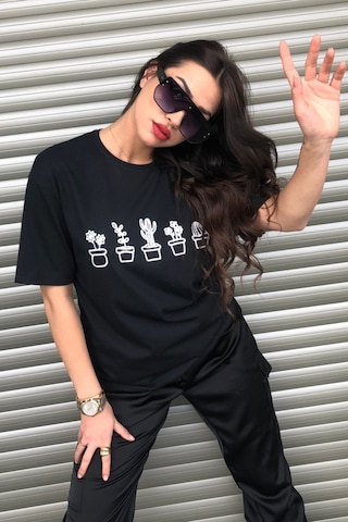Modagen Kaktüs Baskılı Siyah Kadın Oversize T-shirt K Siyah