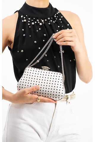 Lebibe Shoes Polkıa Ekru Saten Kumaş Puantiye Desenli Zincir Askılı Klips Kapamalı Clutch Çanta