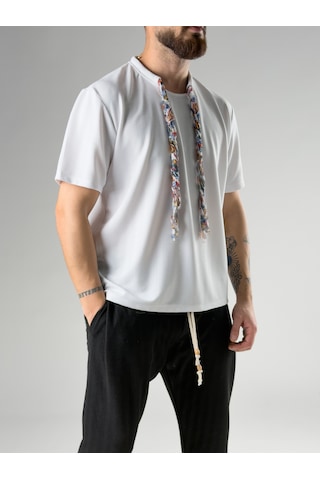 Cocopelli Ethno Fularlı Beyaz Erkek T-shirt Coc2852
