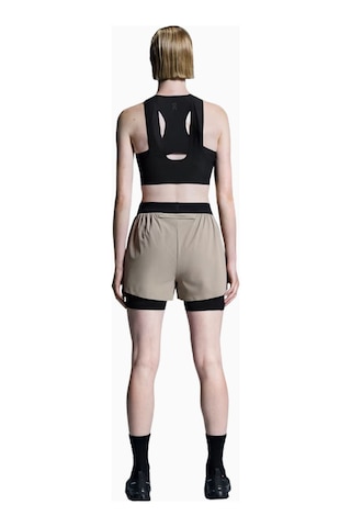 On 3" Performance 2/1 Shorts Hafif Iç Taytlı Hızlı Kuruyan Kadın Koşu Şortu Bej