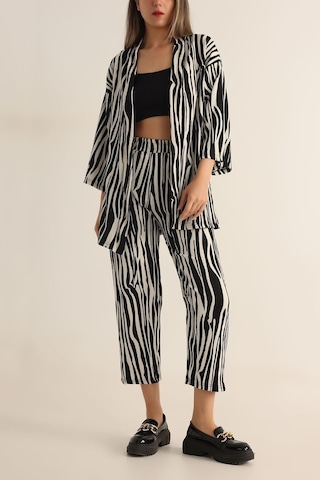 Woman And Kids Kadın Zebra Desenli Kimono Alt Üst Takım Siyah - Beyaz