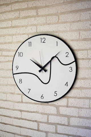 Dekoratif Yeni Modern Caph Beyaz - Siyah Ahşap Duvar Saati 48cm Siyah - Beyaz