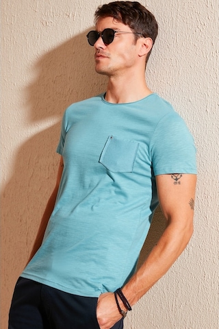 Buratti % 100 Pamuklu Slim Fit Bisiklet Yaka Cepli Erkek T Shirt 5902000 Mavi