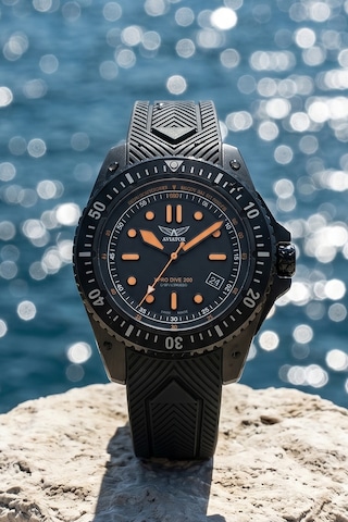 Xpro Dive 200 Erkek Kol Saati 42.8 Mm Safir Cam 20 Atm Siyah Silikon Kayışlı Dalış Saati Siyah - 872506196 Siyah