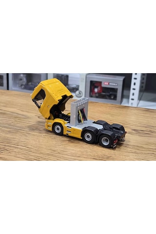 1/50 - Scania R530 6x2 - Sarı Renk