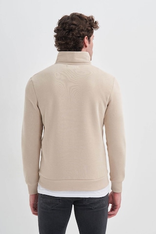 Cazador Erkek Sweatshirt Bej 5618 25ke90000092 E90021 Bej