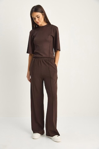 Shade Kadın Soft Touch Nervürlü Yarım Kol T-shirt Lastikli Bol Paça Pantolon Takım 18000 60286181 - Acı Kahve Çok Renkli