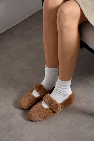 Nmoda Ultra Yumuşak Peluş Kadın Ev Babeti Ses Yapmaz Hafif Taban Panduf Koyu Vizon