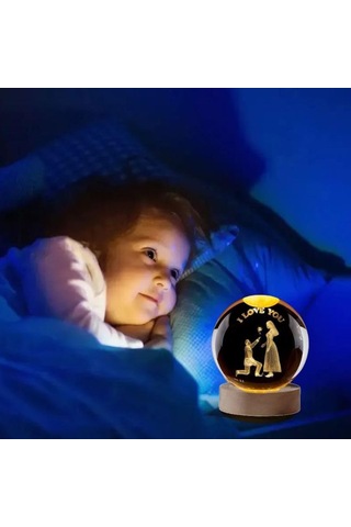 Kişiye Öze Büyük Boy Işıklı Ahşap Kaideli 3d Romantik Teklif Temalı Cam Küre 8cm