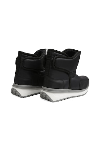 United Colors Of Benetton Benetton BN-70007 - 3256 Siyah - Kadın Bot 35043