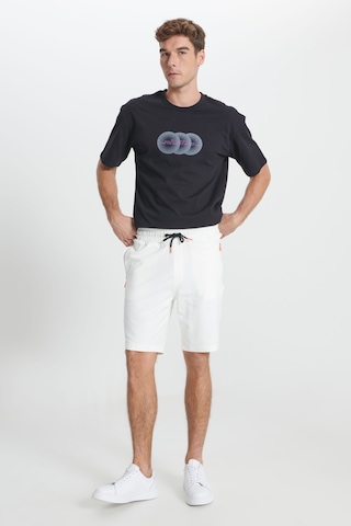 Ac&Co / Altınyıldız Classics Erkek Ekru Standart Fit Normal Kesim Pamuklu Cepli Şort Ekru