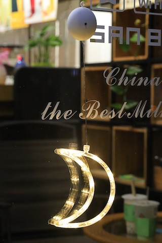 Ay Led Işıklı Vitrin,Kapı Ve Cam Süsü Gün Işığı