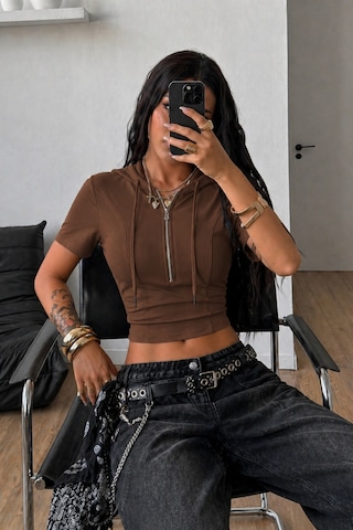 Tarz Cool Kapüşonlu Crop Tişört Fermuarlı Kısa Kollu Kadın Üst Body Kahverengi