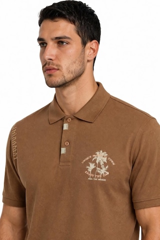 Arma Ar-ma Erkek Polo Yaka Tişört Resim Baskili Örme Kumaş Regular Fit %100 Pamuk 30/1 Çift Toplama Penye Pike Y31374358402 Kahverengi-k7