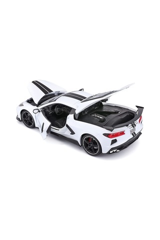 Maisto 1/24 2020 Chevrolet Corvette Stingray Coupe - Beyaz