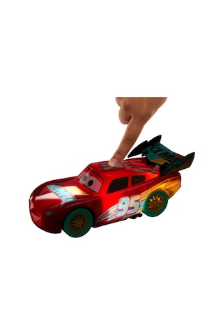 Mattel Disney Ve Pixar Cars Şimşek Mcqueen'i Kutlama Yarışı Işıkl