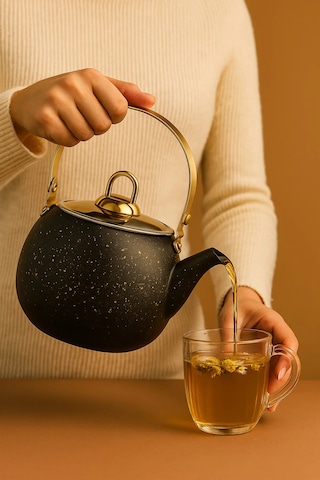 Yunusoğlu Home 1 Litre Gold Kulplu Siyah Granit Bitki Çay Demliği