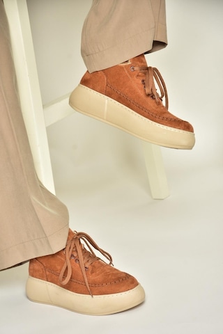 Fox Shoes T811845302 Taba Süet Kalın Tabanlı Kadın Ayakkabı Taba-süet Taba